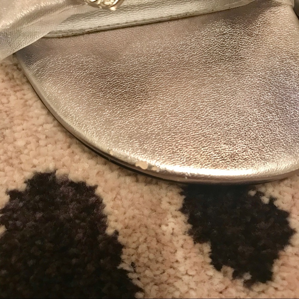 🆕 NWOT 🆕 Size 9 Silver Heels “Diamond” Heart - Picture 4 of 7